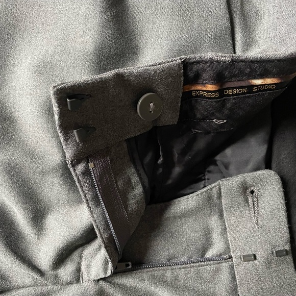 NWT Express 4R Editor Original Flare Leg Low Rise Gray Pants - Picture 4 of 9